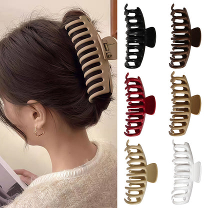 Soft Silicone Shark Hair Clips for Women – Large 2025 Trendy Claw Clips, Safe & Comfortable, No Head Pinching, Perfect for Updos & Everyday Styling